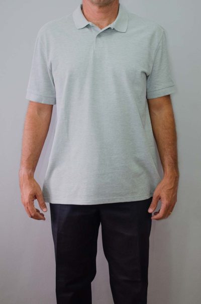 Camisa Polo Masculina cinza mescla e Calca Masculina preta